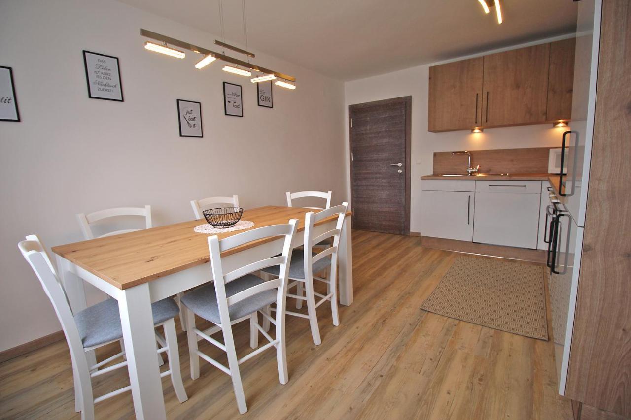 Ferienwohnung "Haus Falle" Schiefling am See Bagian luar foto